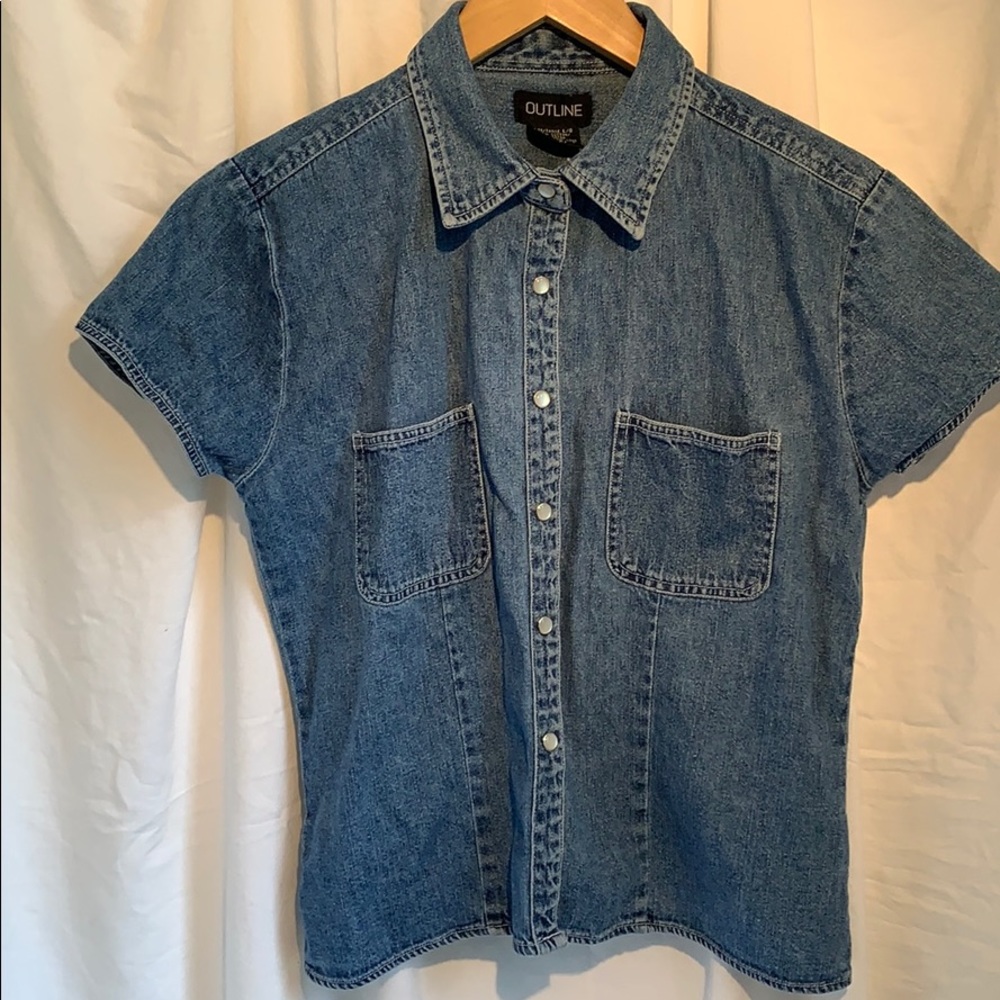 Outline pearl snap button denim shirt